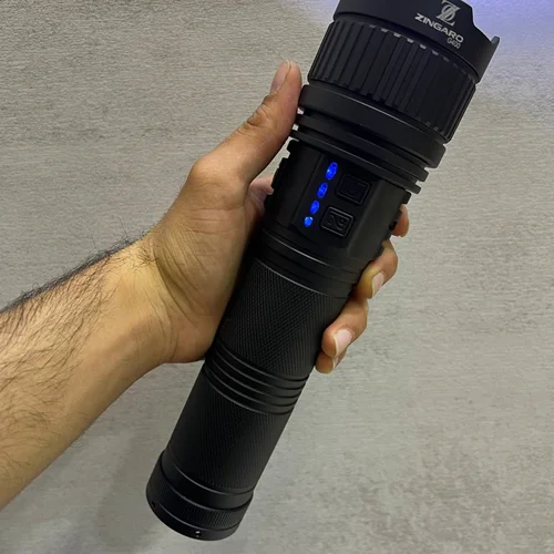 چراغ قوه با برد 700 متر زوم دار زینگارو مدل G400 اصلی