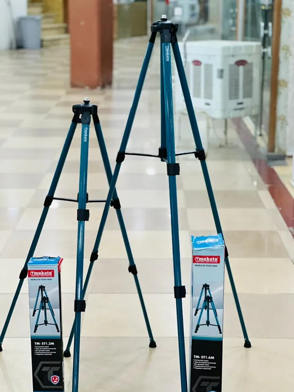 سه پایه تلسکوپی 160 سانت تراز لیزری ماکوتا 160CM